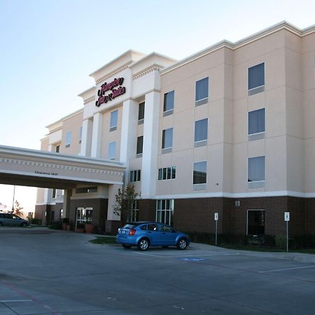 Hampton Inn & Suites 盖恩斯维尔 外观 照片